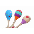 Produit promotionnel continu Orff Instrument Toys OEM / ODM Jouets éducatifs en bois Maracas Vente en gros pour les enfants